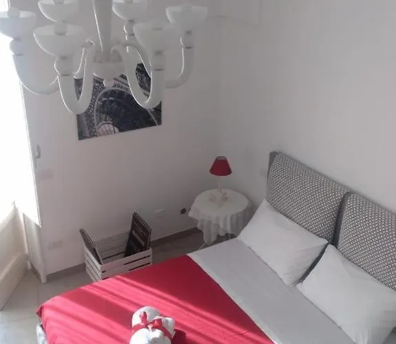 Vico Sferracavalli Lecce